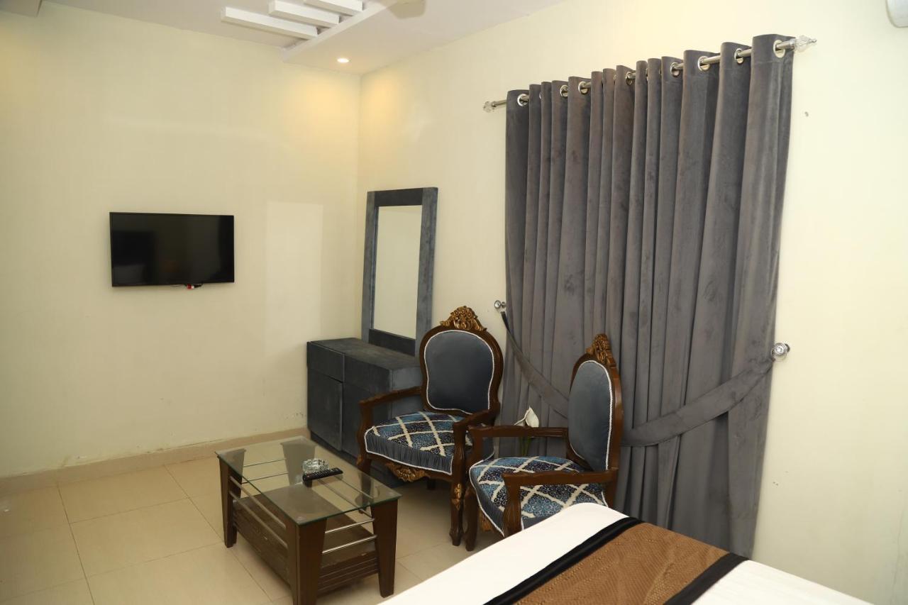 Green Fort Hotel Lahore Buitenkant foto