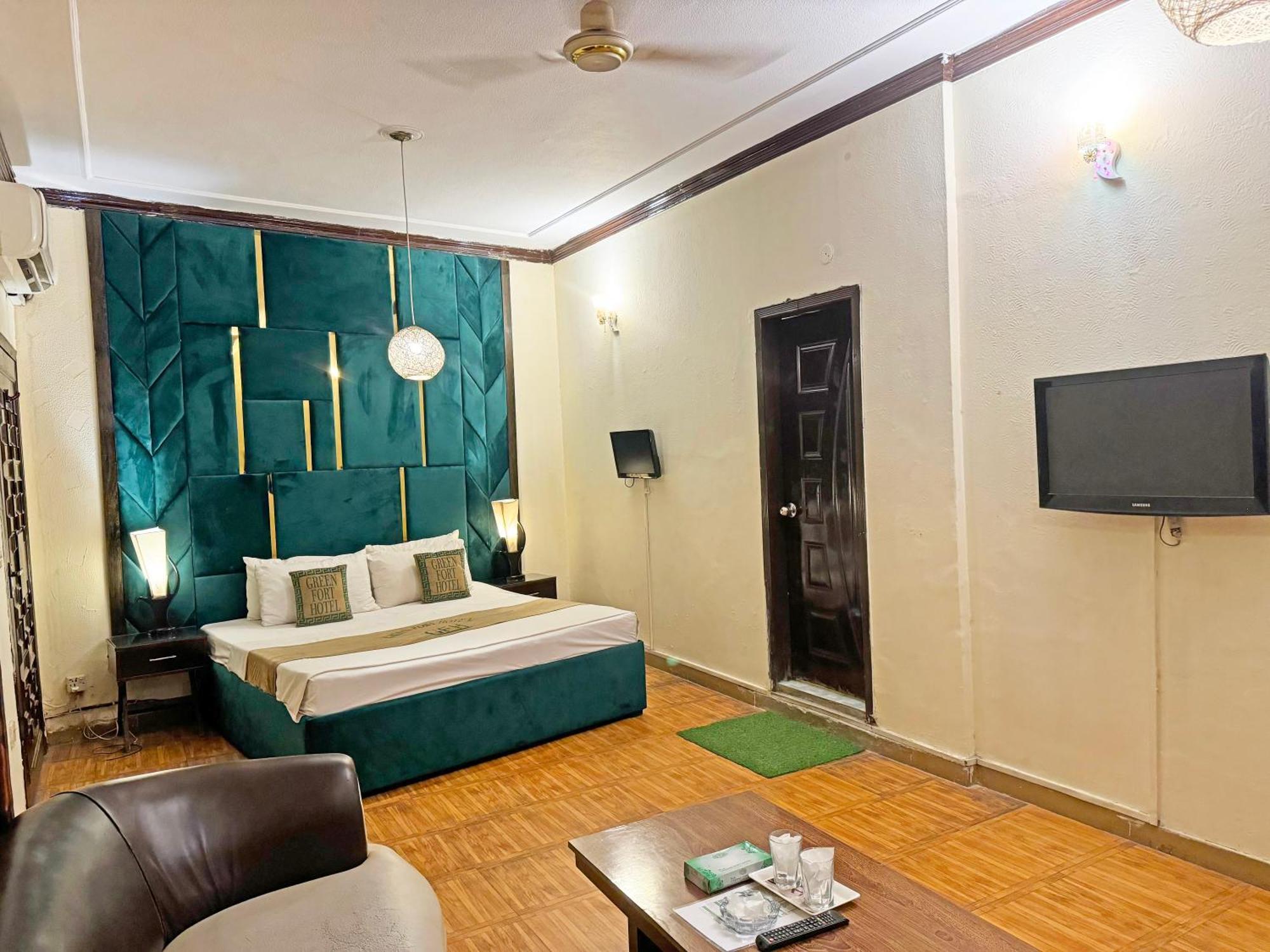 Green Fort Hotel Lahore Buitenkant foto