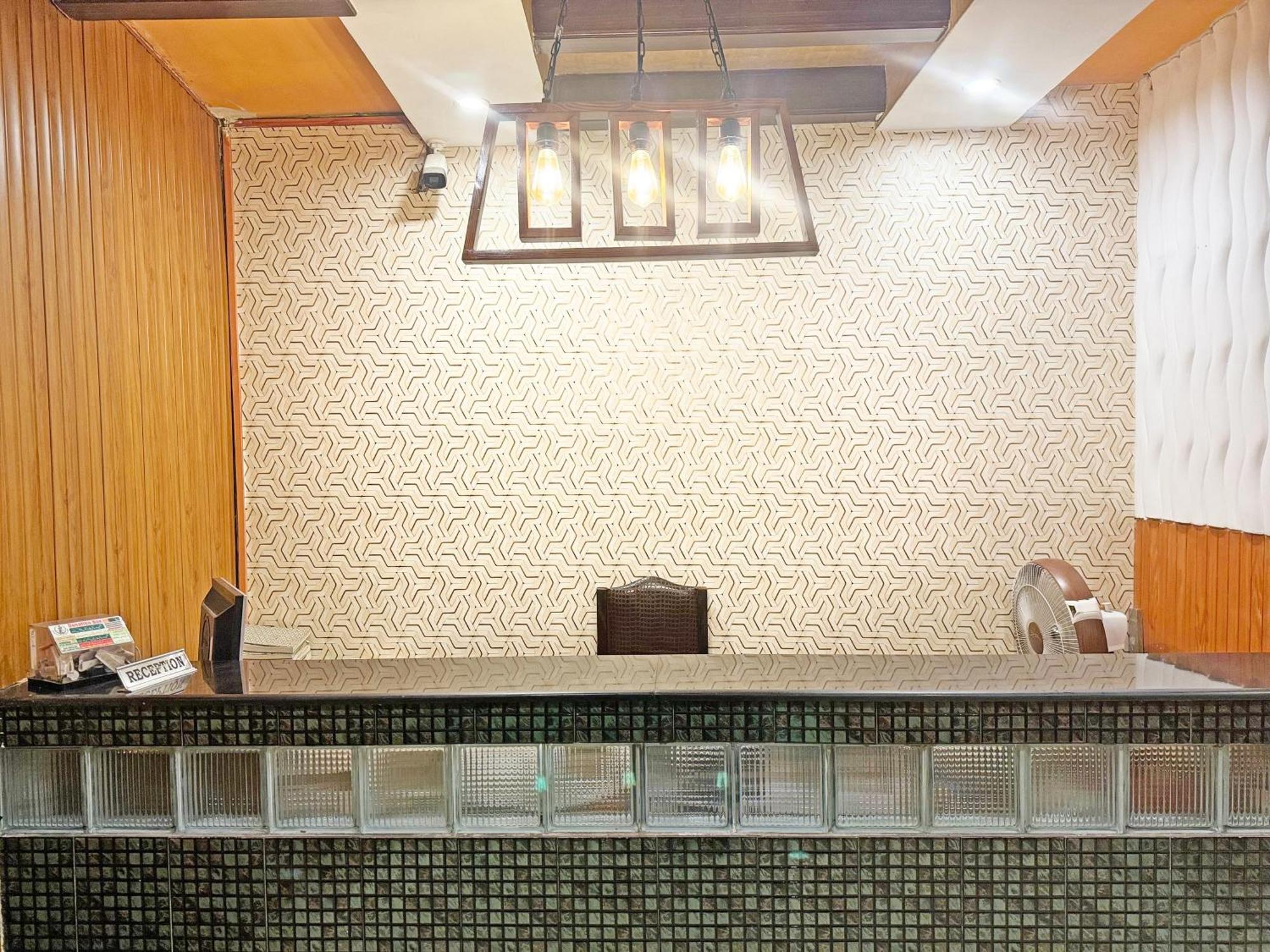 Green Fort Hotel Lahore Buitenkant foto