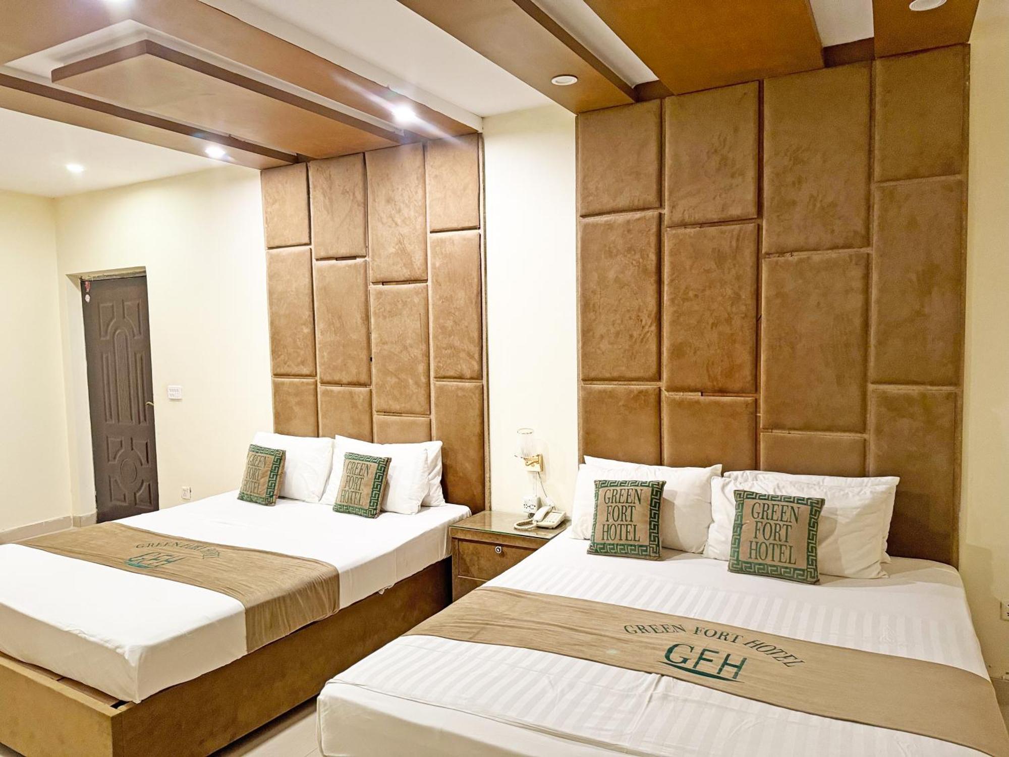 Green Fort Hotel Lahore Buitenkant foto